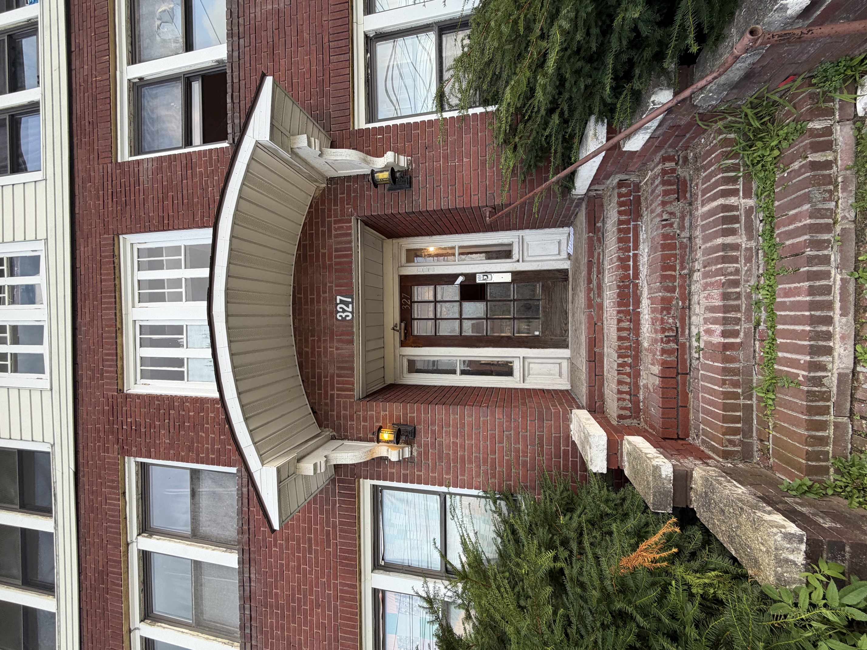 327 Main Street - 5