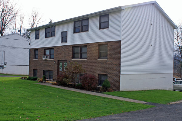 22 Robert St - 5